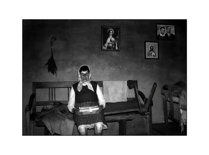 Fotografie Stanisława Cioka z&nbsp;lat 80. i&nbsp;90. oraz&nbsp;z&nbsp;ostatniego cyklu &bdquo;Bezsenna&rdquo; prezentowane na&nbsp;wystawie &bdquo;Stanisław Ciok. Fotografie&rdquo; w&nbsp;Starej Galerii ZPAF w&nbsp;Warszawie