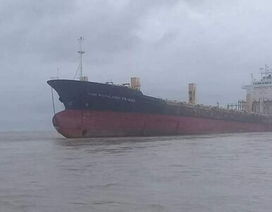Miniatura: „Statek widmo” krążył u wybrzeży Birmy....
