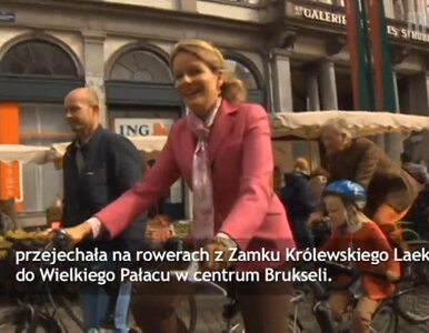 Miniatura: Rodzina królewska przejechała ulicami...