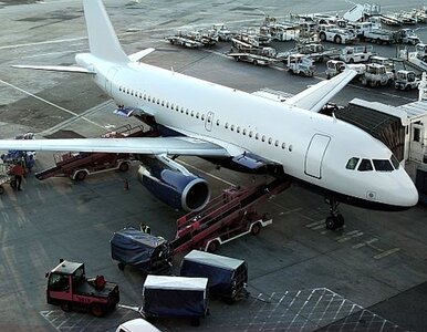 Miniatura: Pas startowy w Modlinie uszkodzony. Remont...