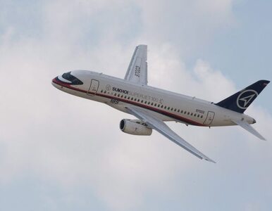 Miniatura: Indonezja: zaginiony samolot roztrzaskał...