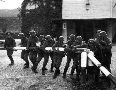 Miniatura: 74 lata temu Niemcy napadli na Polskę