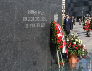 Miniatura: Kaczyński i Morawiecki upamiętnili ofiary...