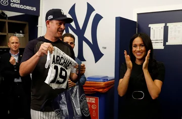 Prezent dla księcia Archiego od New York Yankees 