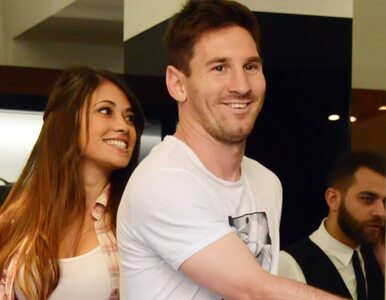 Miniatura: Messi ustrzelił hat-tricka i awansował w...