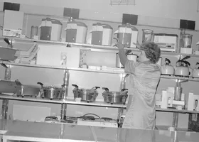 Miniatura: Pamiętasz czasy PRL-u? Spróbuj sił w tym...