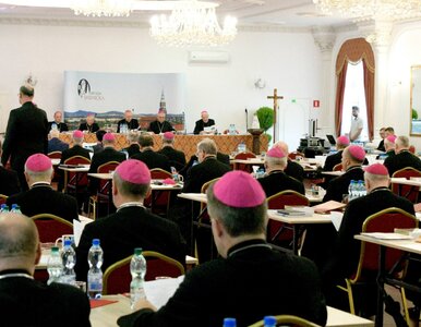 Miniatura: Episkopat ostro o zmianach w szkołach....