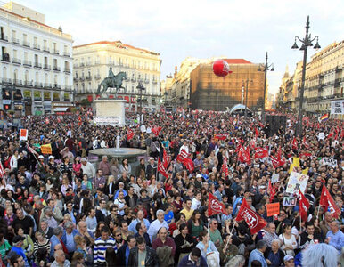 Miniatura: Strajk sparaliżował Hiszpanię. Rząd:...
