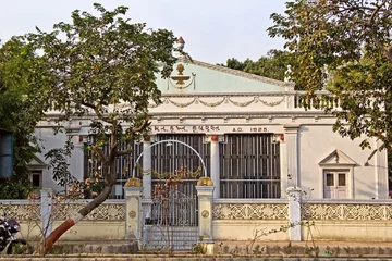 Zaratusztriańska świątynia w Ahmadabadzie 