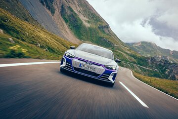 Audi RS e-tron GT Ice Race Edition
