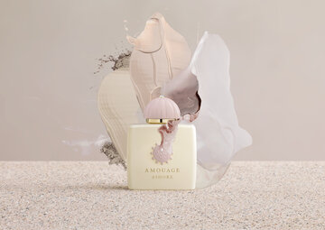 Amouage: dar kr&oacute;l&oacute;w