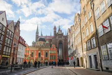 Ulica prowadząca do Bazyliki Mariackiej 