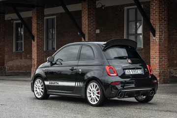 Abarth 695 Esseesse 