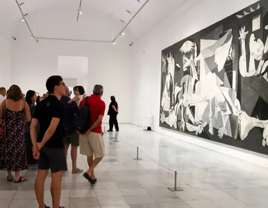 Miniatura: Polityczna gra wokół hiszpańskiej perełki....