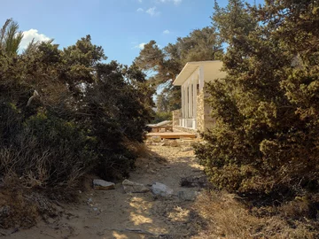 Dawna tłocznia wina nad samym morzem na Antiparos, projekt ARP 