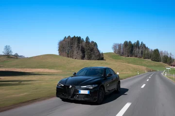 Alfa Romeo Giulia/Stelvio Estrema 