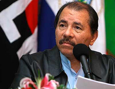 Miniatura: Nikaragua: Chavez i Ahmadineżad patrzyli...