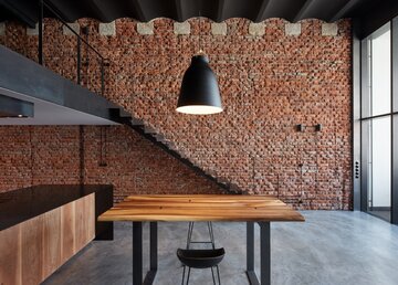 Loftowe mieszkanie w&nbsp;starym browarze, projekt CMC Architecs