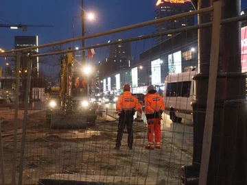 Rondo Dmowskiego i centrum Warszawy w przededniu Marszu Niepodległości 