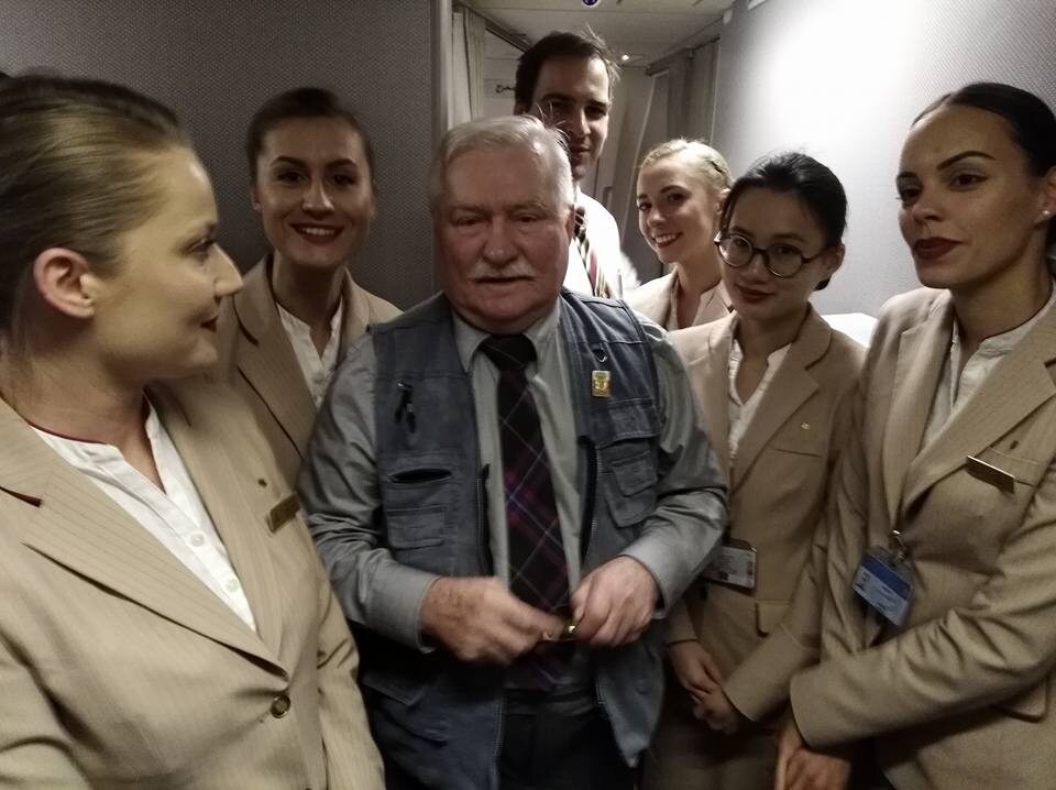 Lech Wałęsa na forum w Dubaju 