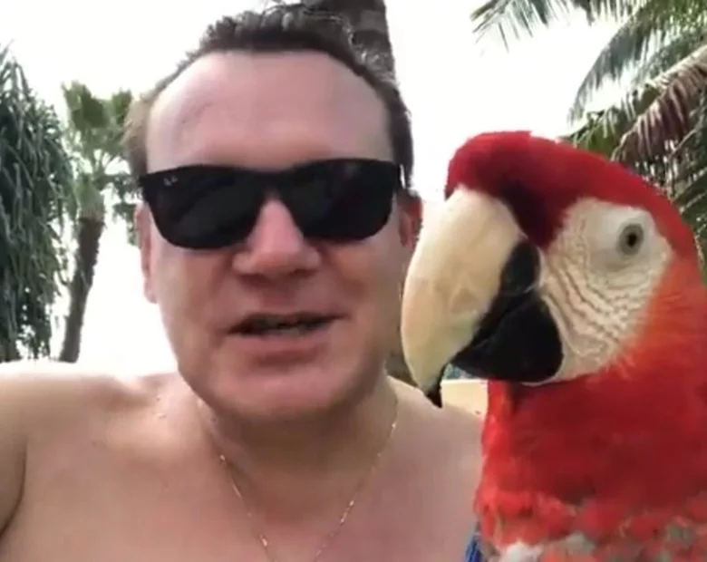 Miniatura: Tarczyński „robił na lotnisku wszystko,...