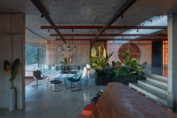 Willa w&nbsp;Kostaryce, wnętrza projektu Formafatal, architektura &ndash; Refuel works