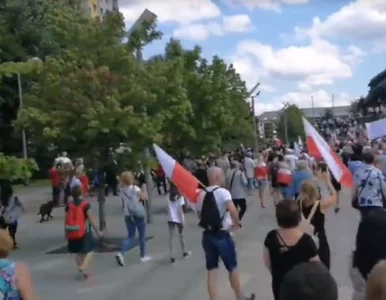 Miniatura: „My jesteśmy czwartą falą”. Przez Katowice...