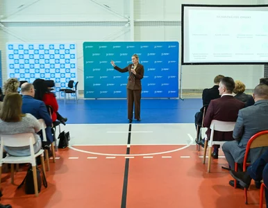 Miniatura: Flagowy ruch MEN do korekty? Ekspertka...