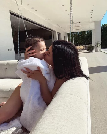 Kylie Jenner z córką Stormi 