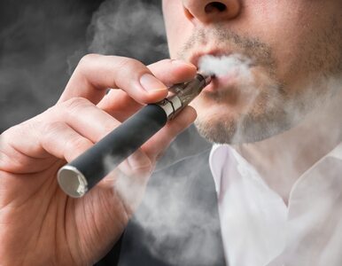 Miniatura: Aerozol z e-papierosów szkodzi płucom?