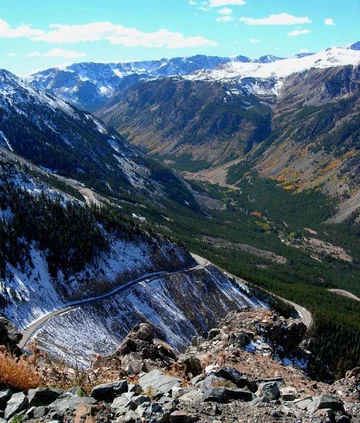 Beartooth All-American Highway, Montana/Wyoming (fot. epicdash.com)
