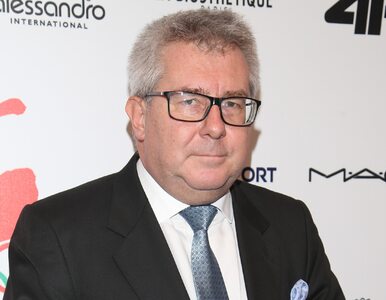 Miniatura: Ryszard Czarnecki zaliczył sporą wpadkę na...