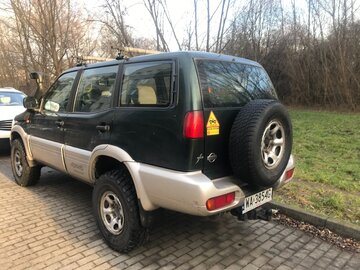 Nissan Terrano 2 2.7 TDI