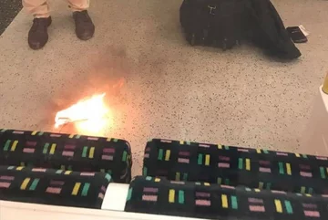 Stacja metra Tower Hill. Na zdjęciu widać ładowarkę, która miała eksplodować 