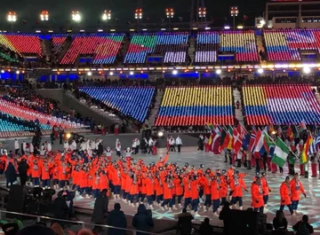 Defilada sportowców na zakończenie igrzysk 