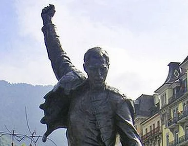 Miniatura: Kto ukradł tablicę z grobu Freddiego...