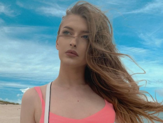 Miniatura: Sophia Mokhar. Transseksualna uczestniczka...