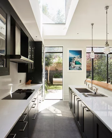 Nowoczesne wnętrza starego domu, projekt Robert Hirschfield downloadfor.press, Robert Hirschfield, stary dom