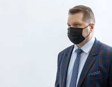 Miniatura: „Czarnek, Ty głuchy jesteś?”. Minister...