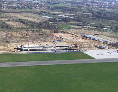 Miniatura: Wrocławskie lotnisko kończy budować terminal