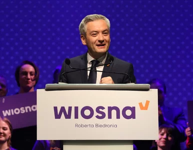 Miniatura: Biedroń we „Wprost”: Wprowadzimy księżom...