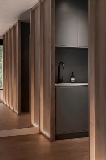 Studio Tai Chi dla młodzieży, projekt Adrian Chan Design & Research Office v2com, 6042-01