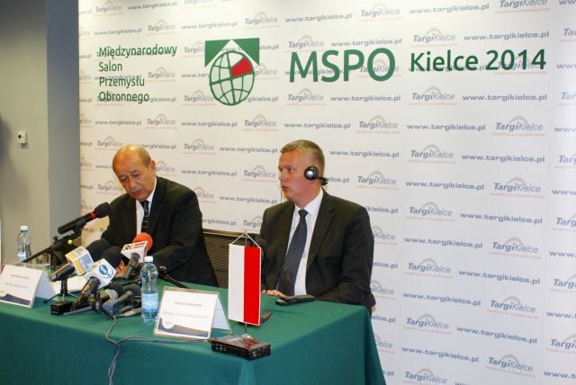 Konferencja prasowa ministrów Tomasza Siemoniaka oraz Jean-Yves Le Drian