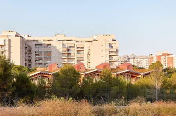 Szkoła Montessori, projekt Gradolí & Sanz Arquitectes 