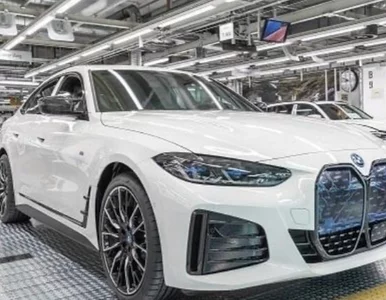 Miniatura: BMW wstrzymuje produkcję w Rosji. Na tym...