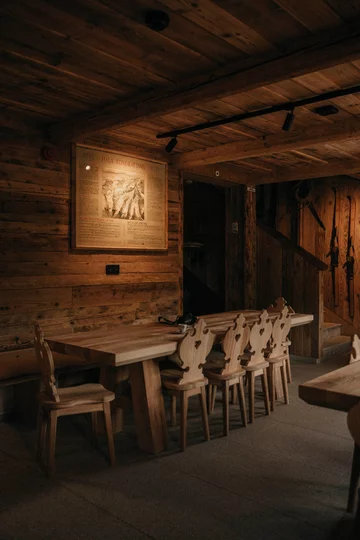 Schronisko PTTK na Hali Konradowej 