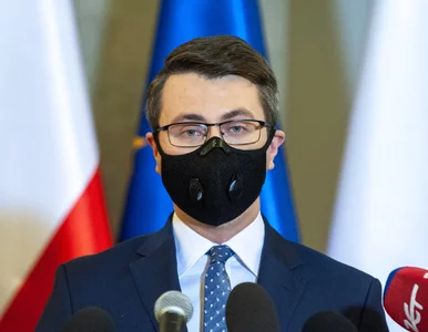 Miniatura: Müller o luzowaniu obostrzeń: Decyzja w...