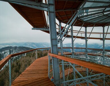 Miniatura: Najwyższa darmowa wieża widokowa w...