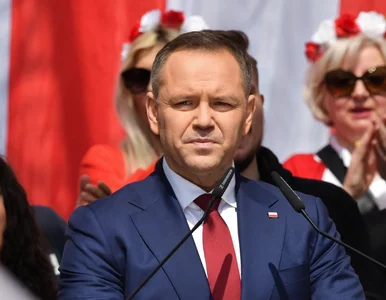 Miniatura: Zrzucili bombę na Nawrockiego. Stanowcza...