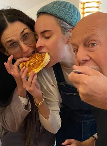 Demi Moore na zdjęciach zamieszczonych przez jej córkę Tallulah Belle Willis 